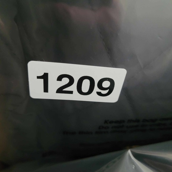 Lilly Pulitzer Quilted Jacket Women's Medium Black‎ Colorful Inside Design - Picture 10 of 10